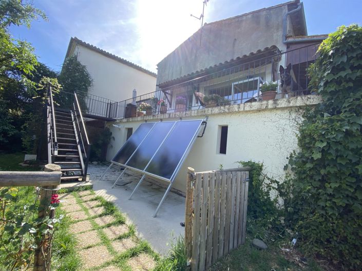 Image No.30-8 Bed House for sale