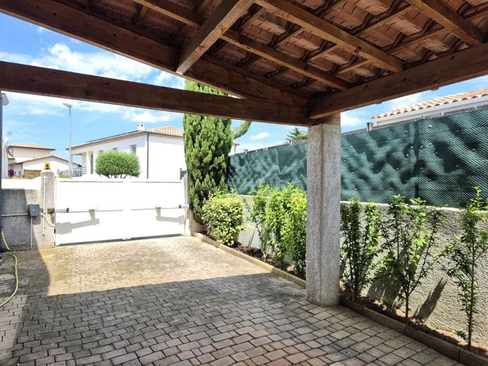 Image No.22-4 Bed House for sale