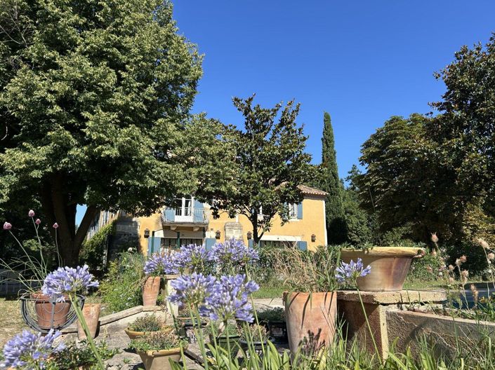 Image No.7-8 Bed House for sale