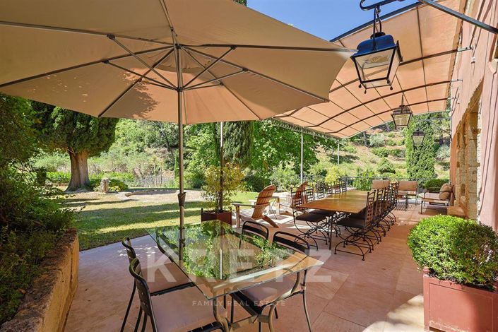 Image No.5-7 Bed House for sale