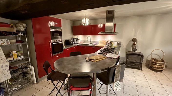 Image No.14-6 Bed House for sale