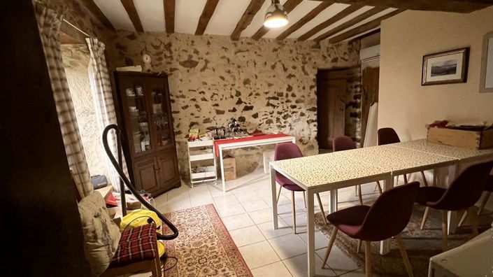 Image No.16-6 Bed House for sale