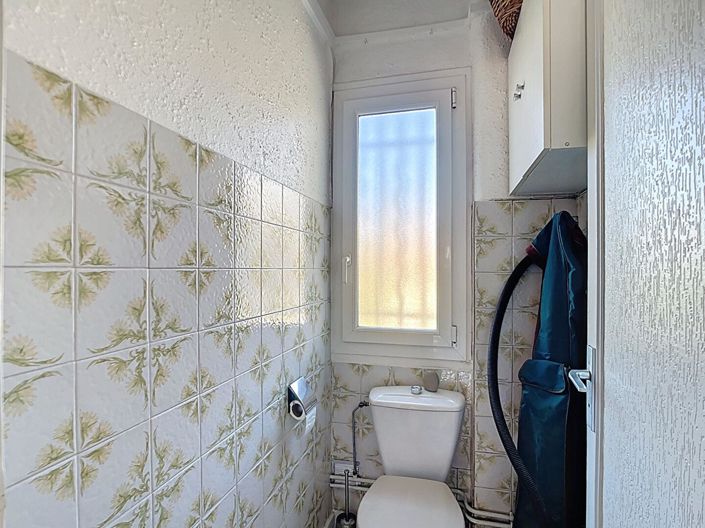 Image No.10-1 Bed Apartment for sale