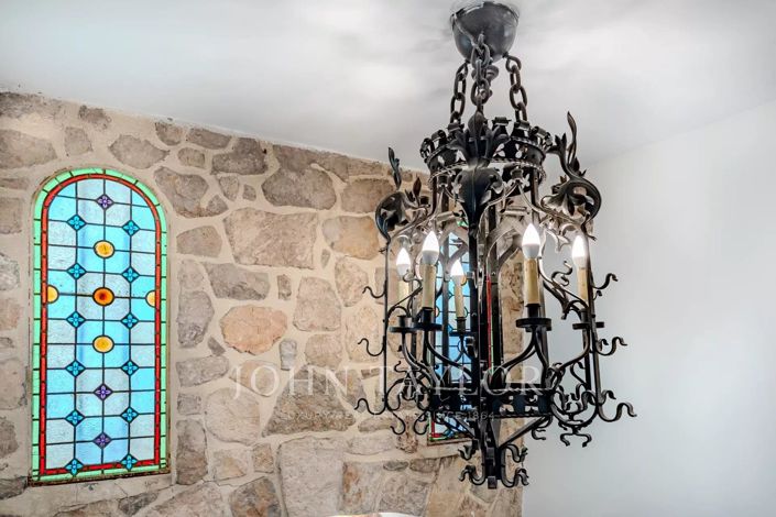 Image No.14-8 Bed House for sale