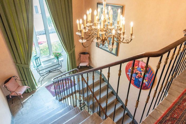 Image No.18-9 Bed House for sale