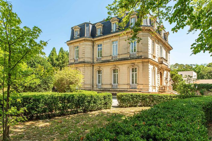 Image No.6-9 Bed House for sale