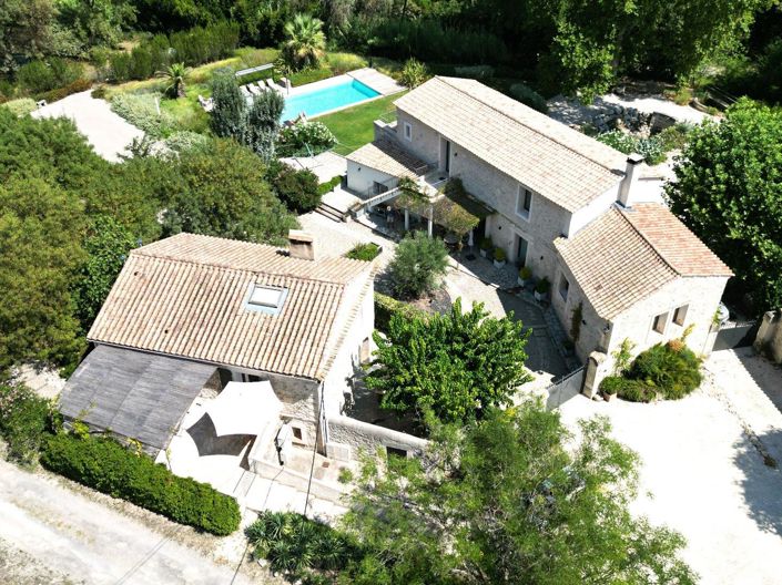 Image No.1-7 Bed House for sale