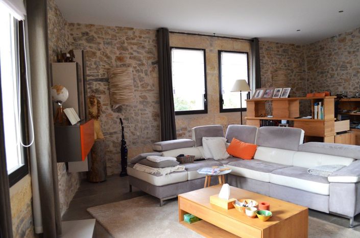 Image No.6-7 Bed House for sale