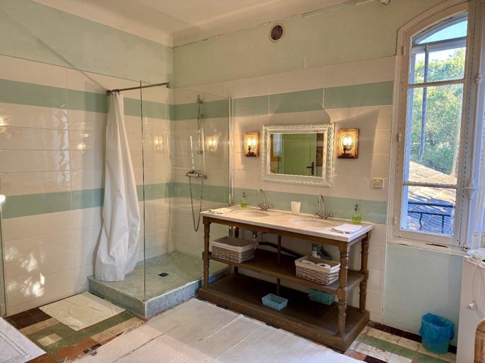 Image No.5-7 Bed House for sale