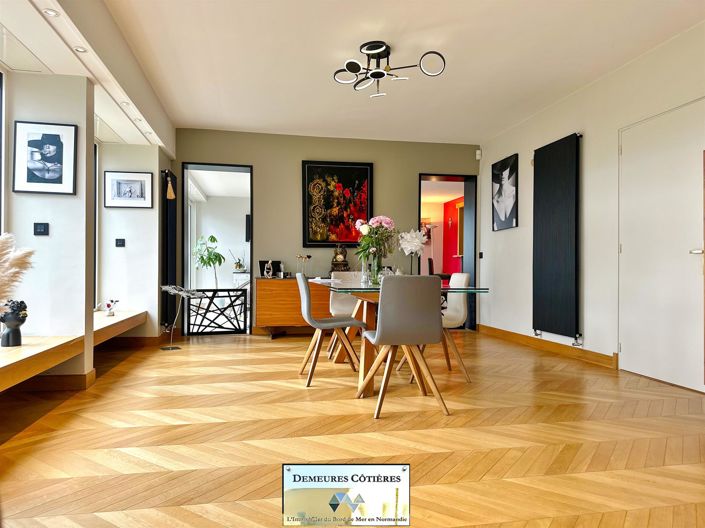 Image No.15-5 Bed House for sale