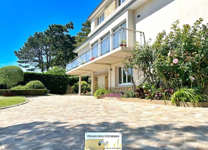 Image No.2-5 Bed House for sale