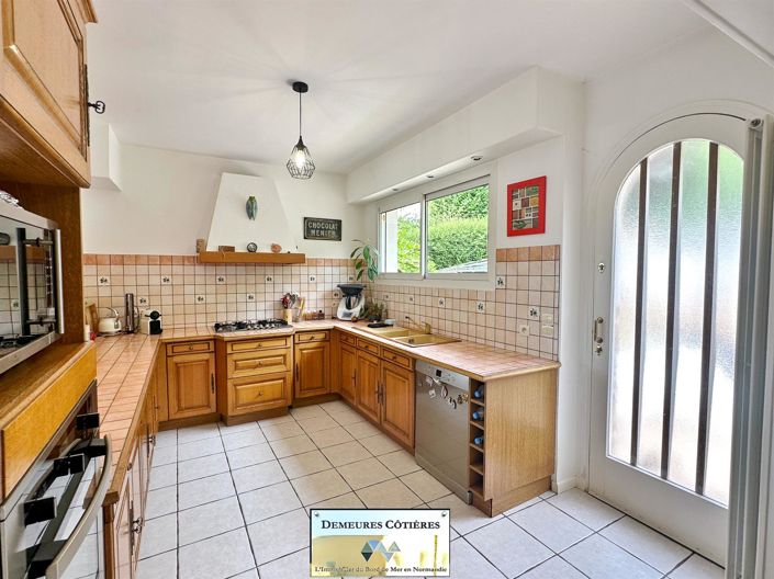 Image No.21-5 Bed House for sale