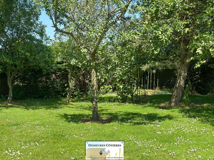 Image No.8-8 Bed House for sale