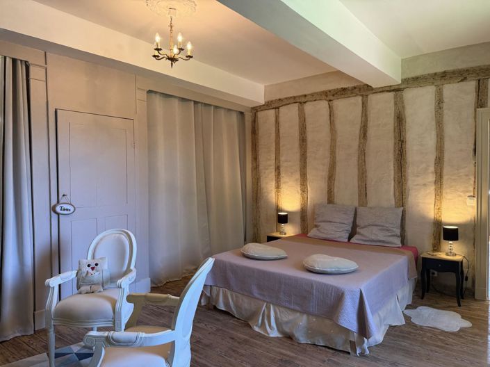 Image No.10-4 Bed House for sale