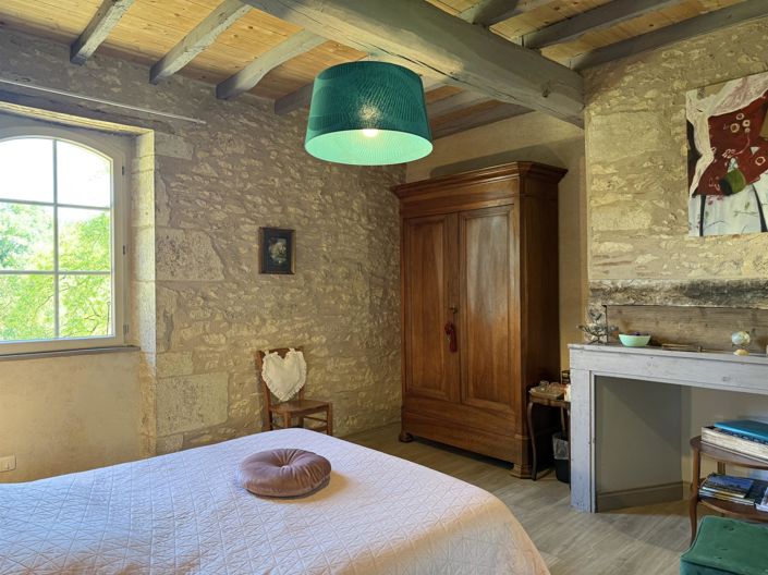 Image No.15-4 Bed House for sale