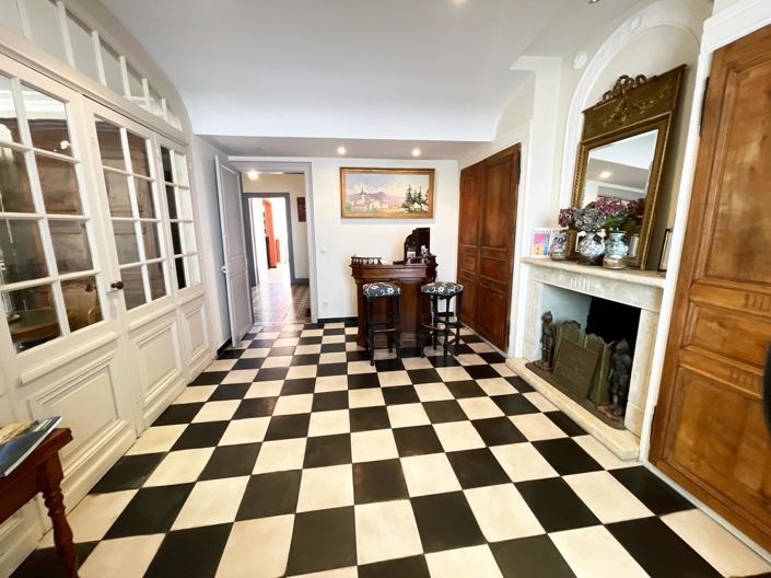 Image No.11-15 Bed House for sale