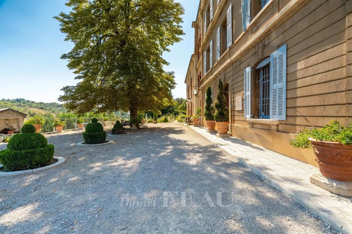 Image No.4-14 Bed House for sale