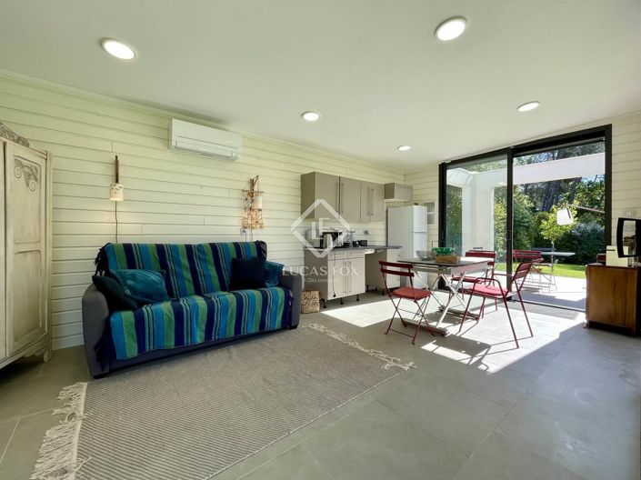 Image No.26-5 Bed House for sale