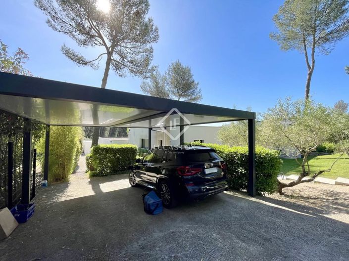 Image No.28-5 Bed House for sale