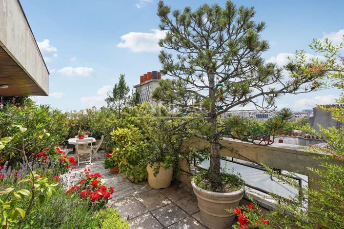 Image No.11-4 Bed Apartment for sale