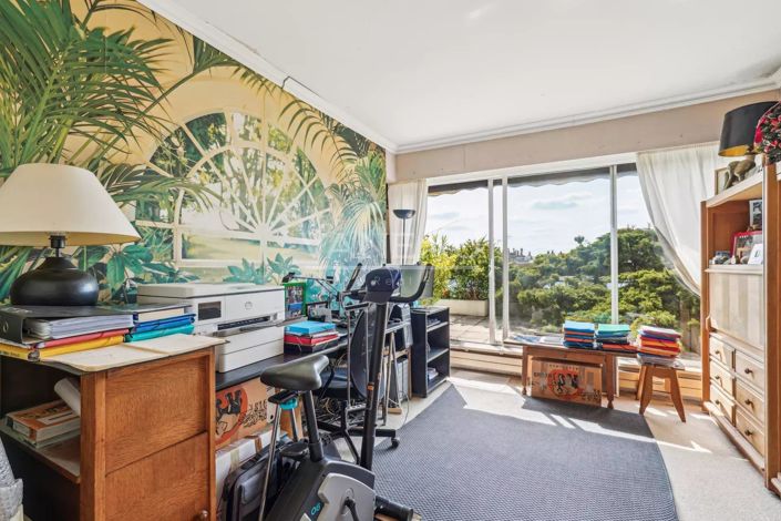 Image No.16-4 Bed Apartment for sale