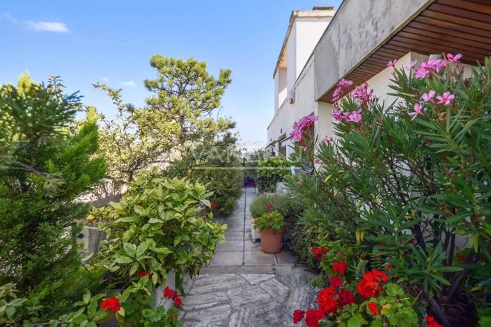 Image No.3-4 Bed Apartment for sale