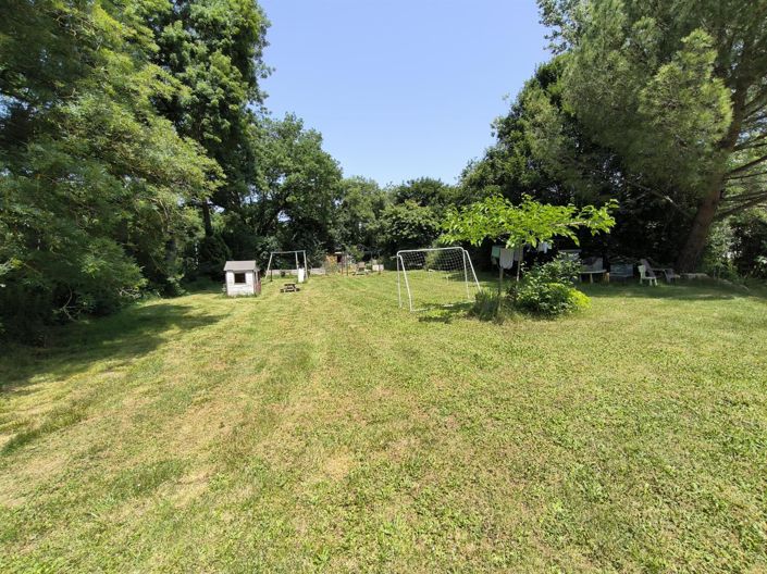 Image No.3-5 Bed House for sale