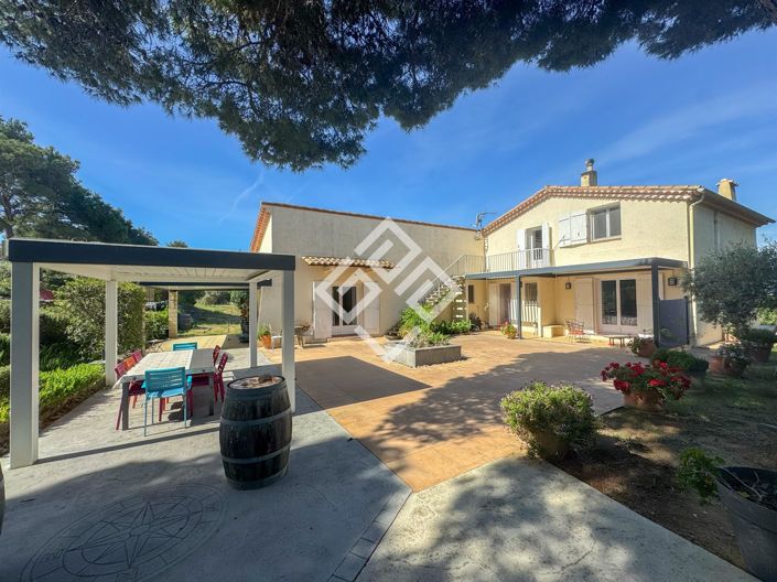 Image No.31-4 Bed House for sale