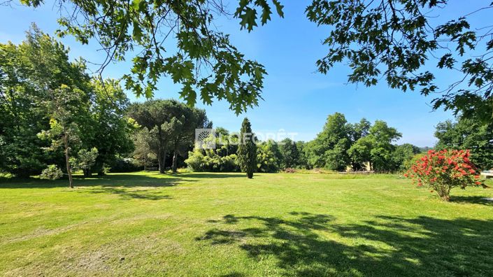 Image No.15-4 Bed House for sale