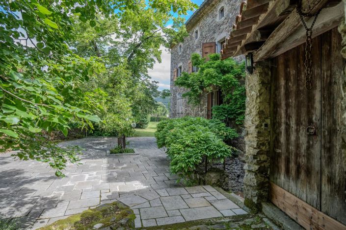 Image No.14-6 Bed House for sale