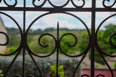 6 Bed House for sale