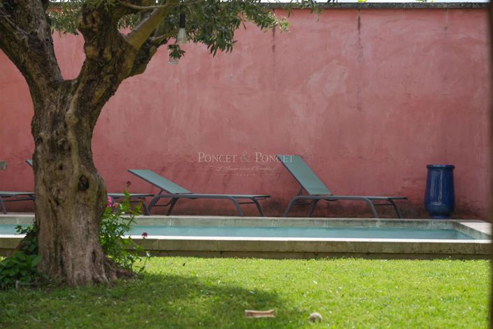 Image No.14-6 Bed House for sale