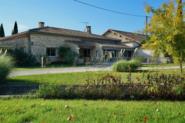 Image No.2-6 Bed House for sale