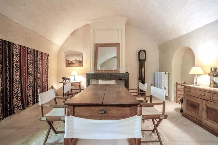 Image No.10-5 Bed House for sale