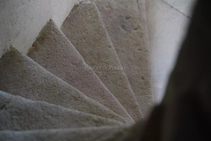 Image No.27-5 Bed House for sale