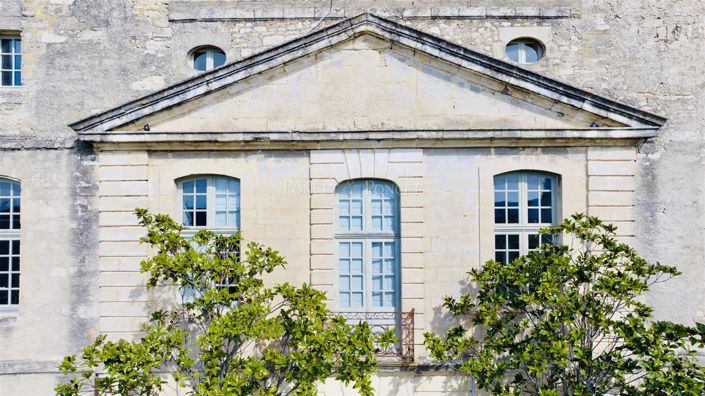 Image No.9-9 Bed House for sale