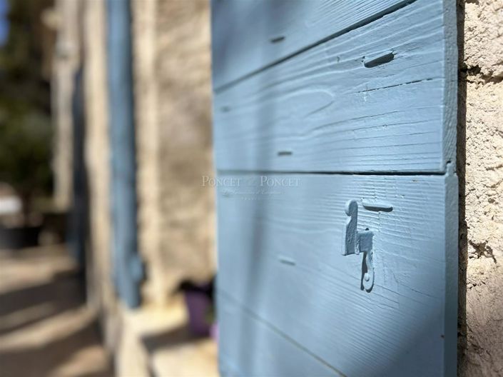 Image No.11-8 Bed House for sale