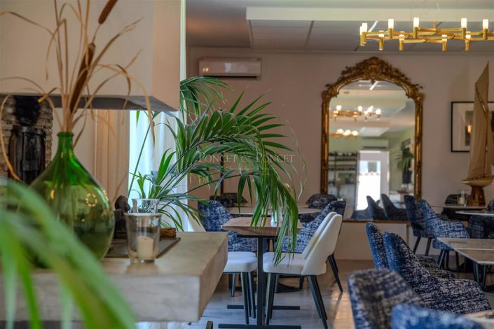 Image No.11-3 Bed House for sale