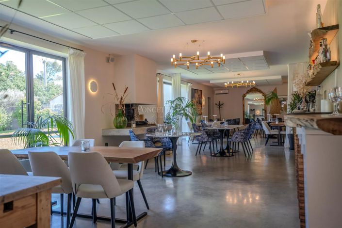 Image No.18-3 Bed House for sale