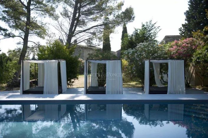 Image No.5-12 Bed House for sale