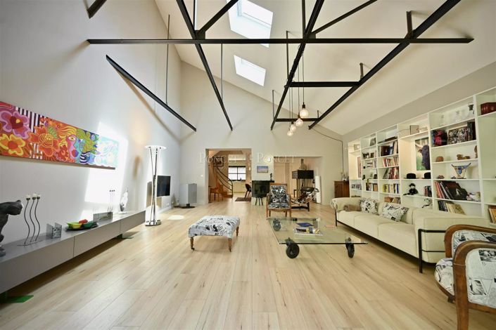 Image No.3-4 Bed House for sale