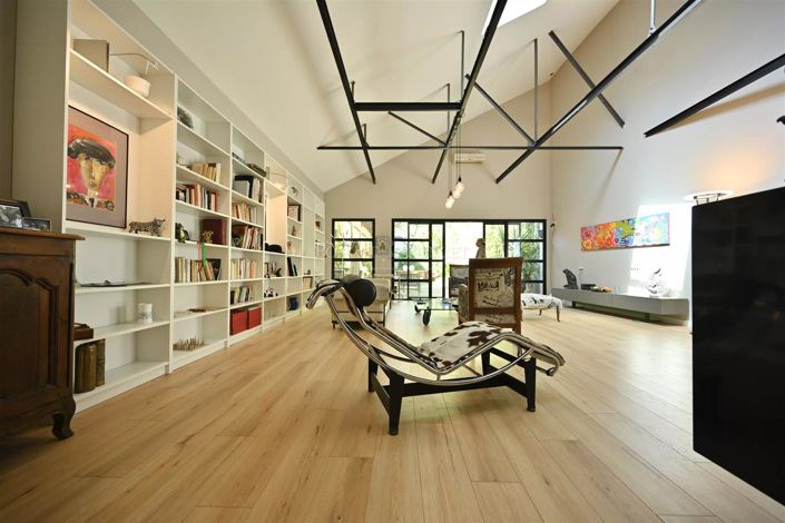 Image No.7-4 Bed House for sale