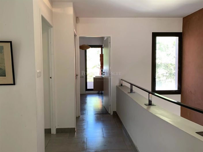 Image No.14-7 Bed House for sale