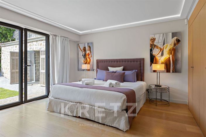 Image No.15-5 Bed House for sale