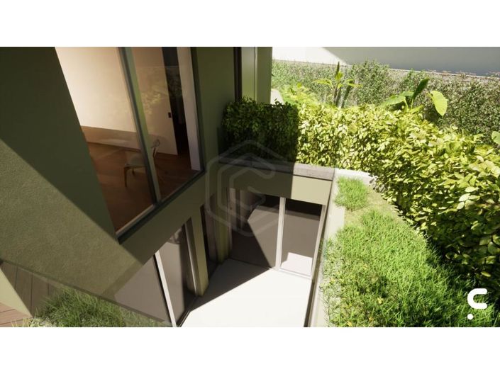 Image No.8-3 Bed House for sale