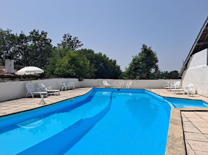 Image No.5-11 Bed House for sale