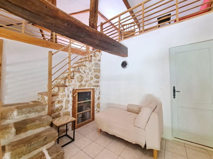 Image No.9-11 Bed House for sale