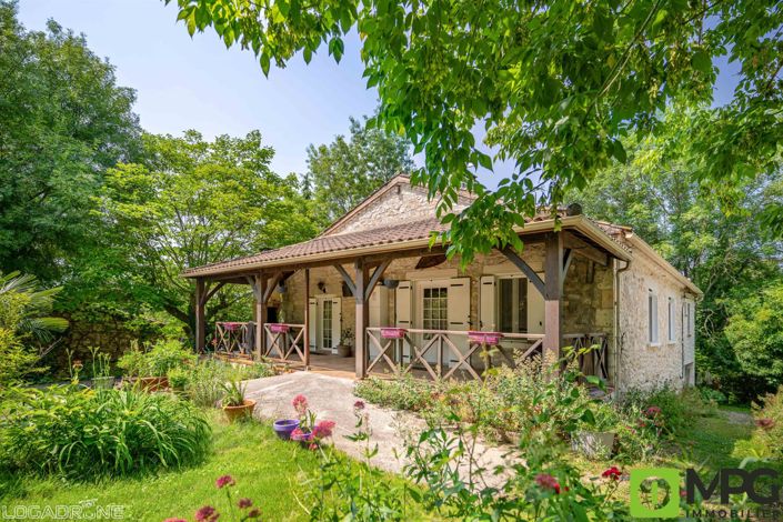 Image No.1-4 Bed House for sale