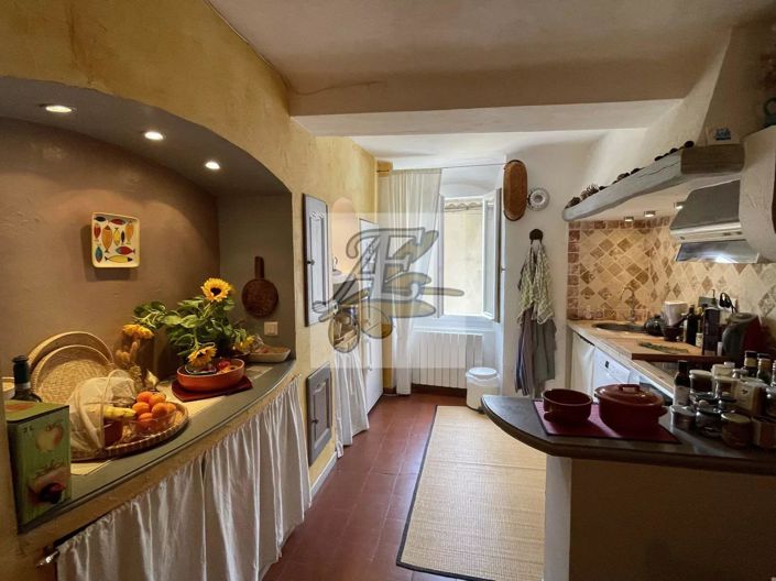 Image No.6-3 Bed Apartment for sale