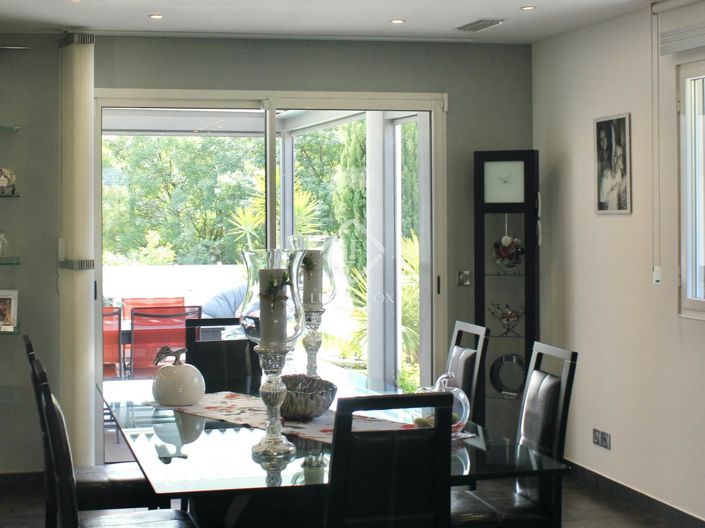 Image No.10-3 Bed House for sale